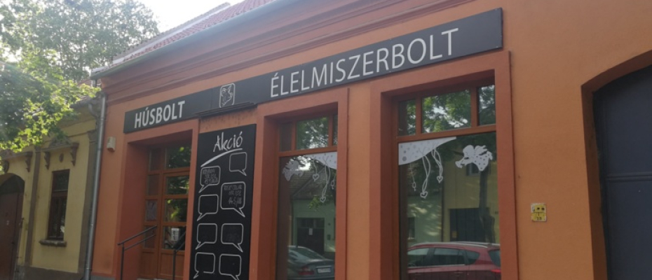 József Attila utcai hús- és élelmiszerbolt